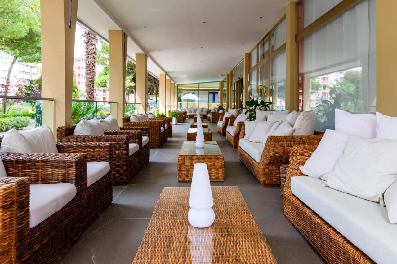 Hotel President Bibione Bagian luar foto