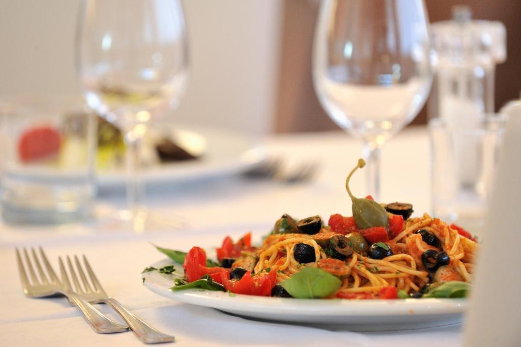 Hotel President Bibione Bagian luar foto