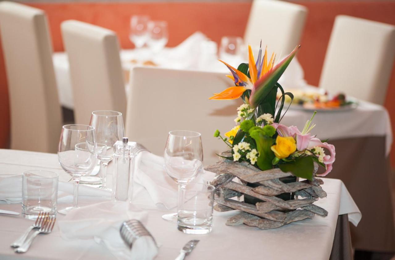 Hotel President Bibione Bagian luar foto